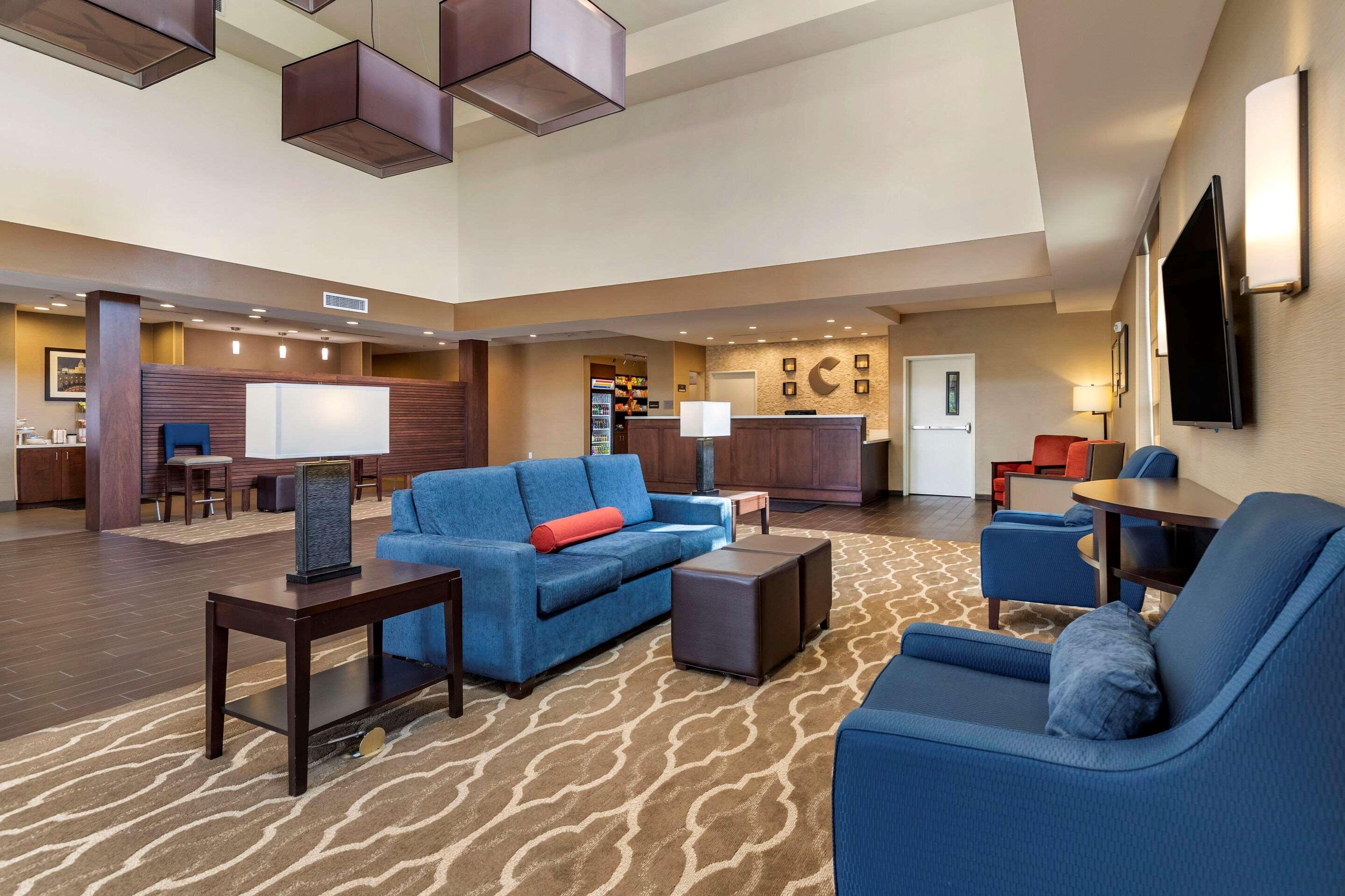 Comfort Suites Kyle Exterior photo