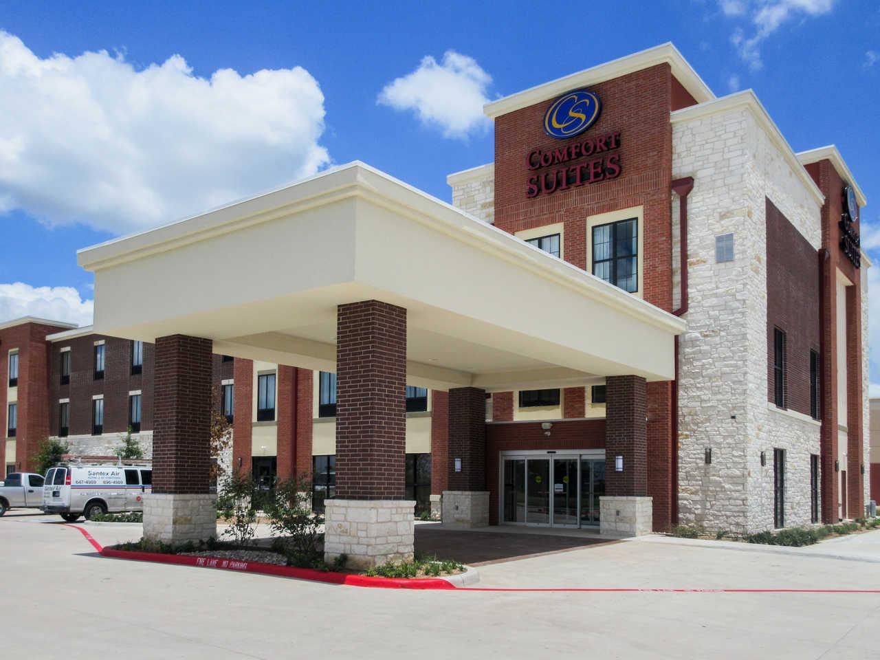 Comfort Suites Kyle Exterior photo